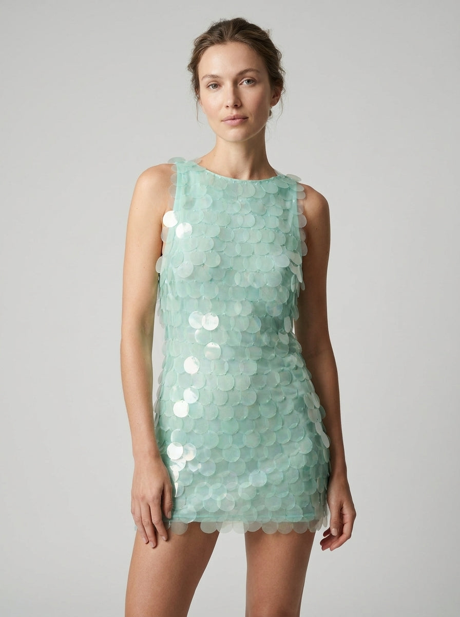 Lily|Vestido mini sin mangas con lentejuelas, escote barco, espalda al aire y brillo