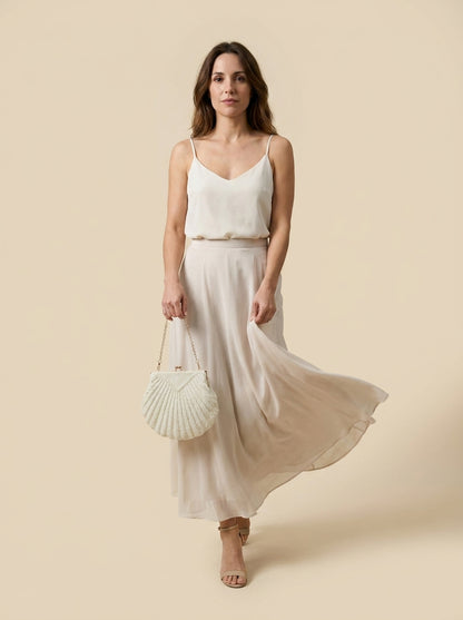 Coral | Bolso Concha con Perlas