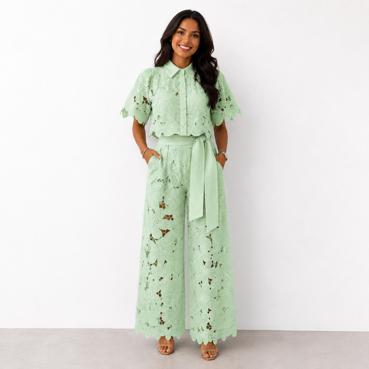 Alessia | Conjunto de Dos Piezas de Encaje de Flores Guipur