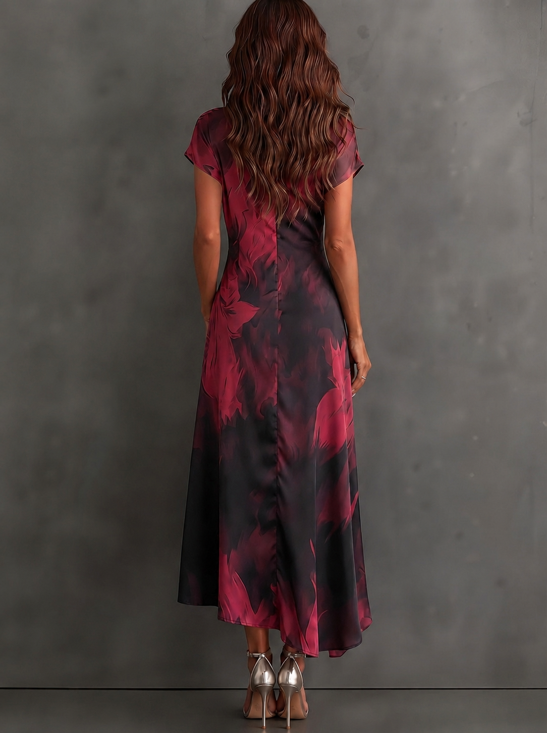 Emilia | Vestido Largo Cruzado con Estampado Abstracto