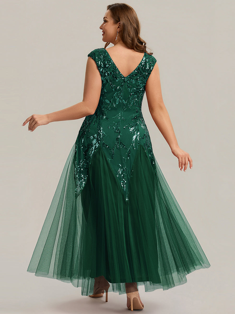 Vestido largo de tul bordado en verde oscuro