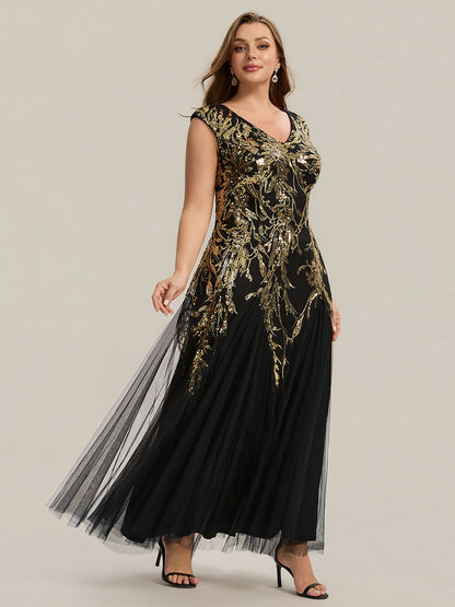 Vestido largo de tul bordado, detalle