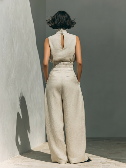 Emma | Camicetta senza maniche e pantaloni in misto cotone e lino.