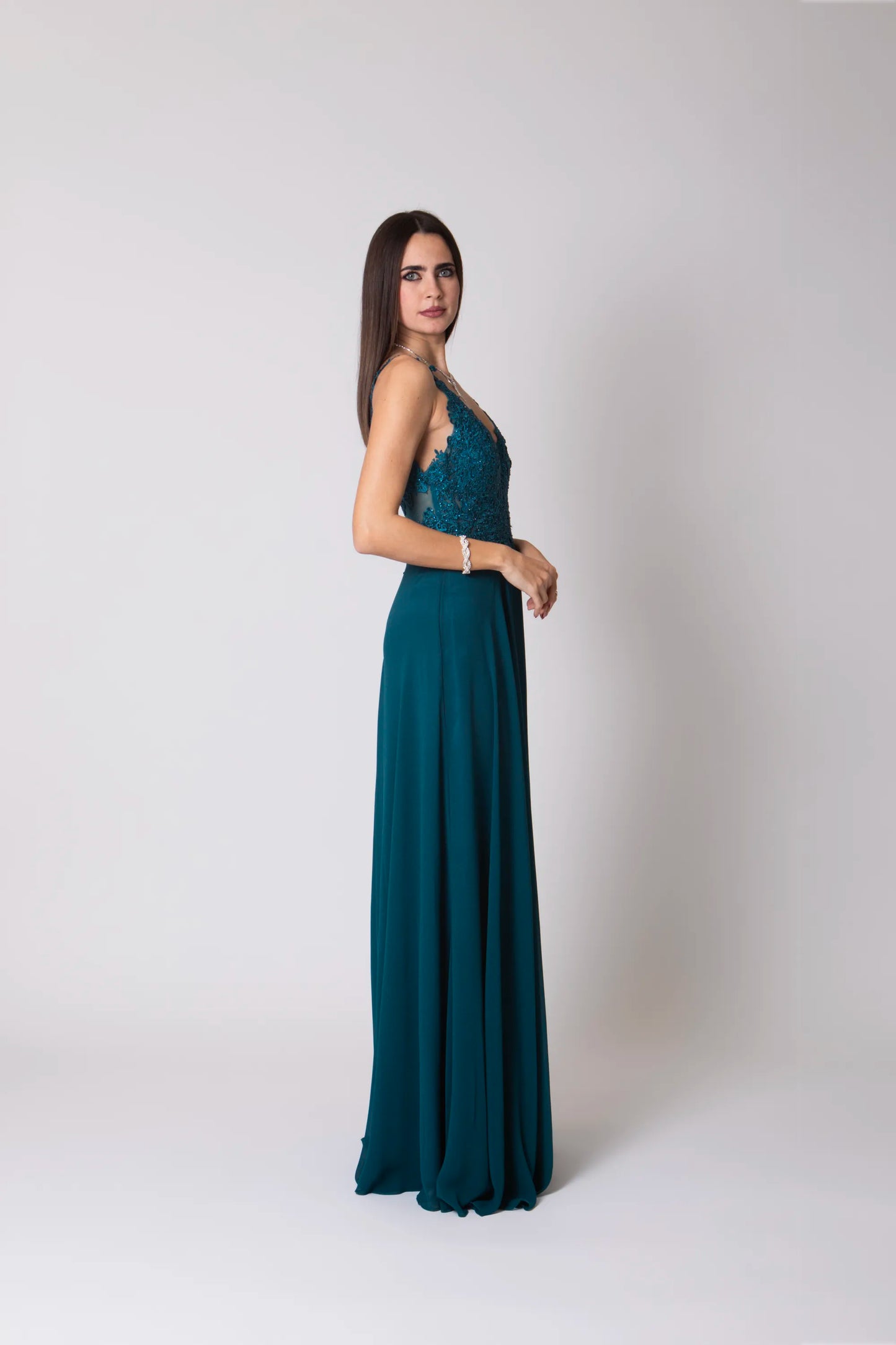 Miriam | Vestido Largo de Gasa con Encaje y Abertura