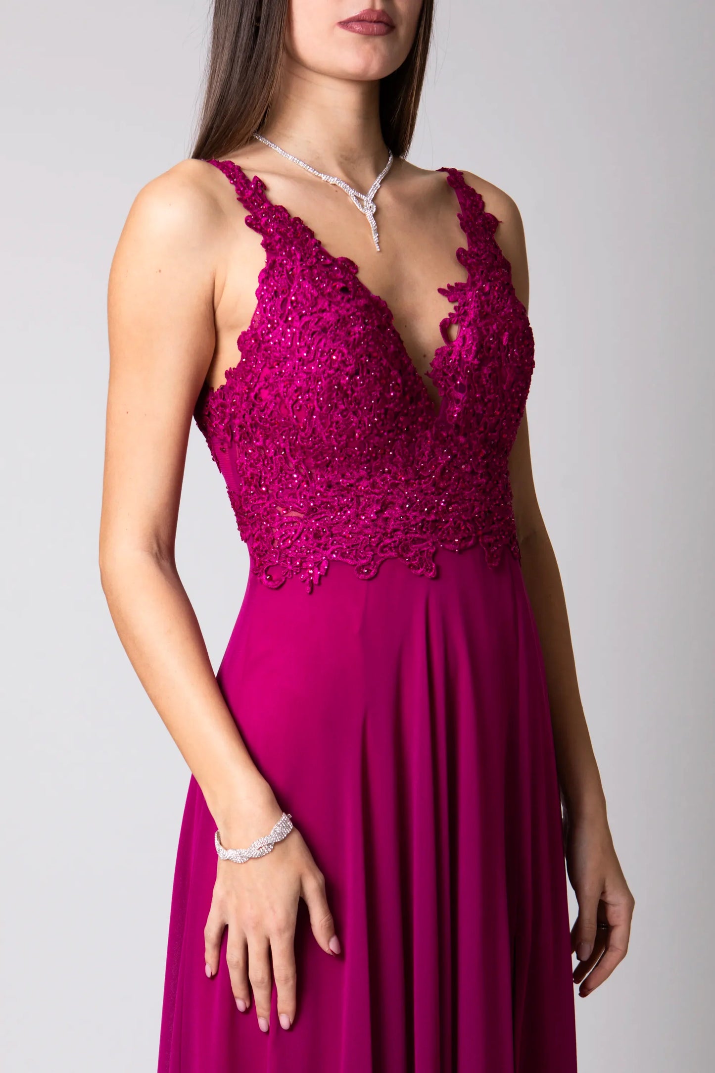 Miriam | Vestido Largo de Gasa con Encaje y Abertura