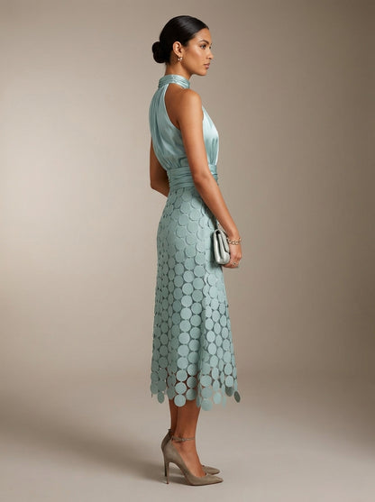 Pilar | Vestido Midi de Lunares con Cuello Halter