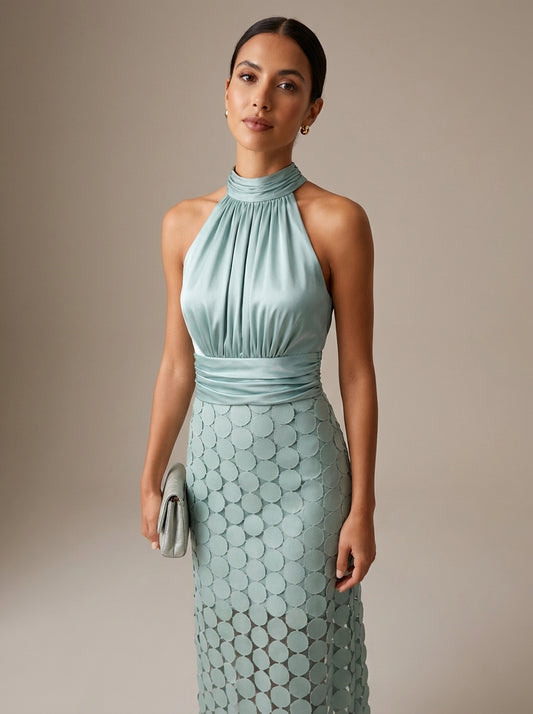 Pilar | Vestido Midi de Lunares con Cuello Halter