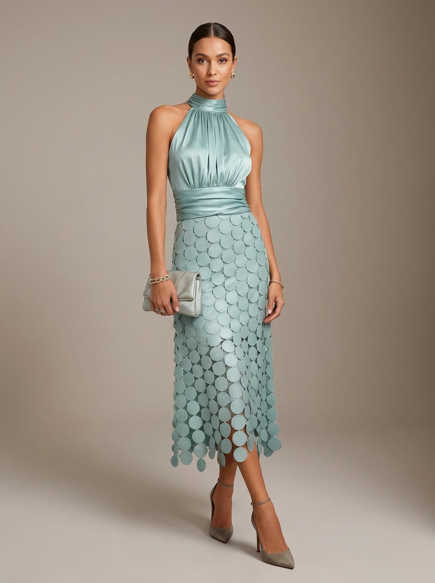 Pilar | Vestido Midi de Lunares con Cuello Halter