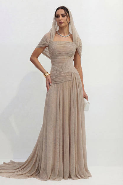 Vestido maxi caqui, detalle del drapeado