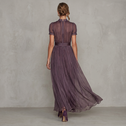 Sofía | Vestido Solène de Tejido Fluido con Detalles de Encaje