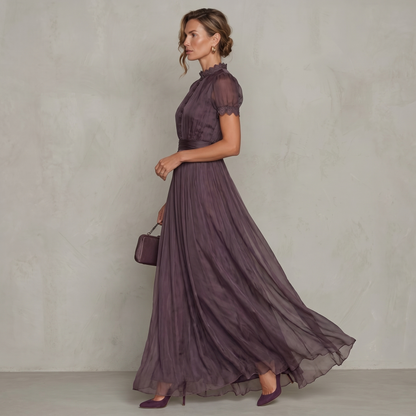 Sofía | Vestido Solène de Tejido Fluido con Detalles de Encaje