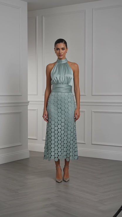 Pilar | Vestido Midi de Lunares con Cuello Halter