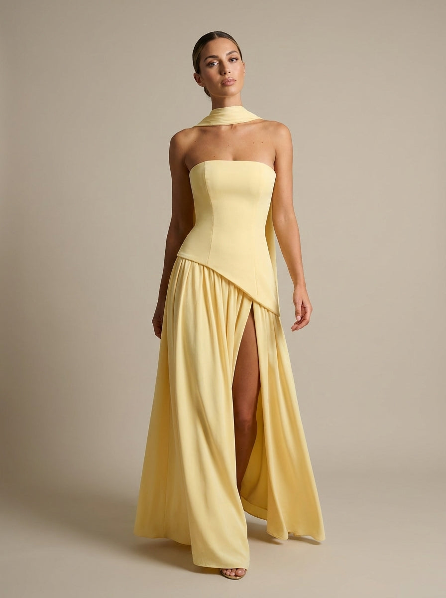 Ada | Vestido Largo Plisado con Hombros Descubiertos