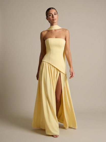 Ada | Vestido Largo Plisado con Hombros Descubiertos